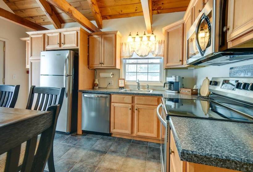 Cozy Tuftonboro Home W/ Deck   Walk To Beaches!