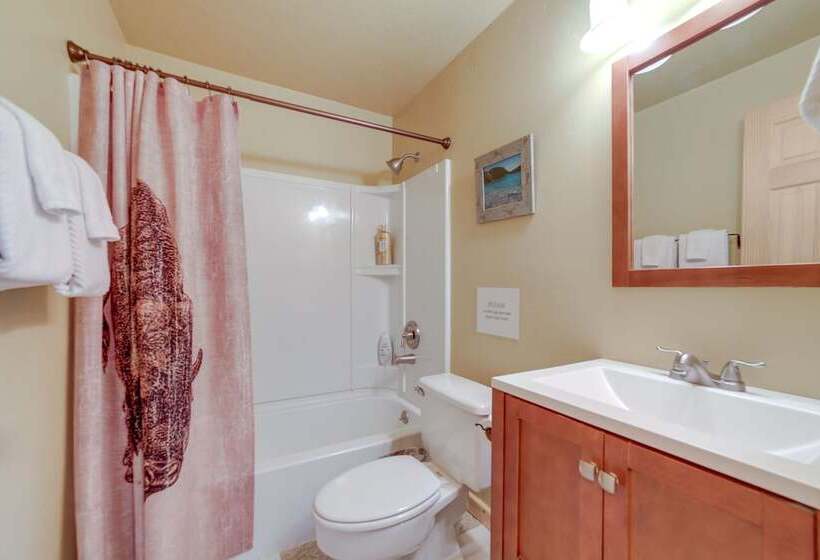 Custom Log Cabin W/ Views 20 Mi. To Yellowstone!