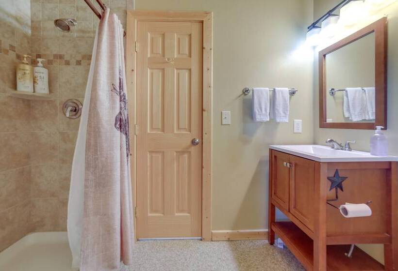 Custom Log Cabin W/ Views 20 Mi. To Yellowstone!