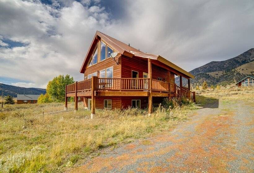 Custom Log Cabin W/ Views 20 Mi. To Yellowstone!