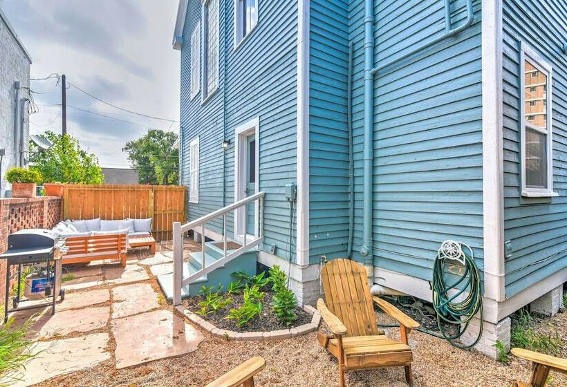 Deja Blue Galveston Home < 1 Mi To Beach!