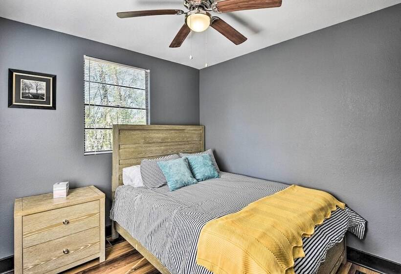 Downtown Deland Home: Walk To Stetson University!