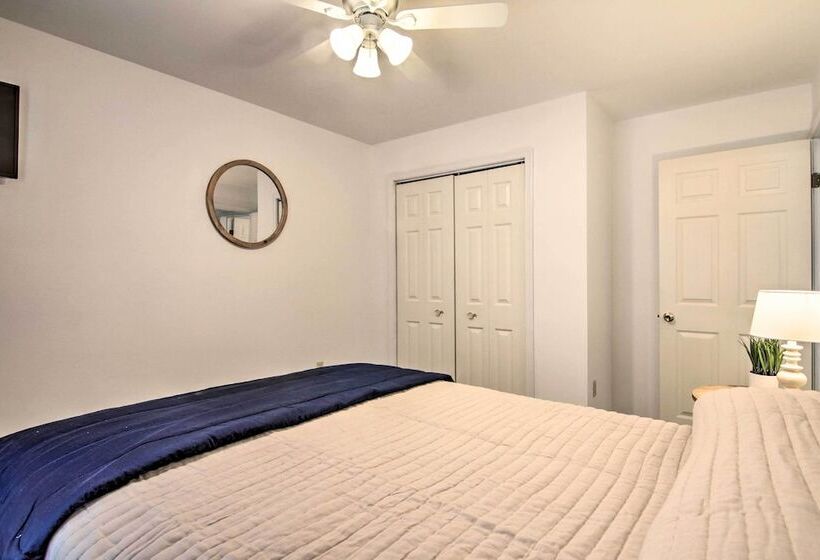 Ocean Pines House W/ Fire Pit & Community Pool