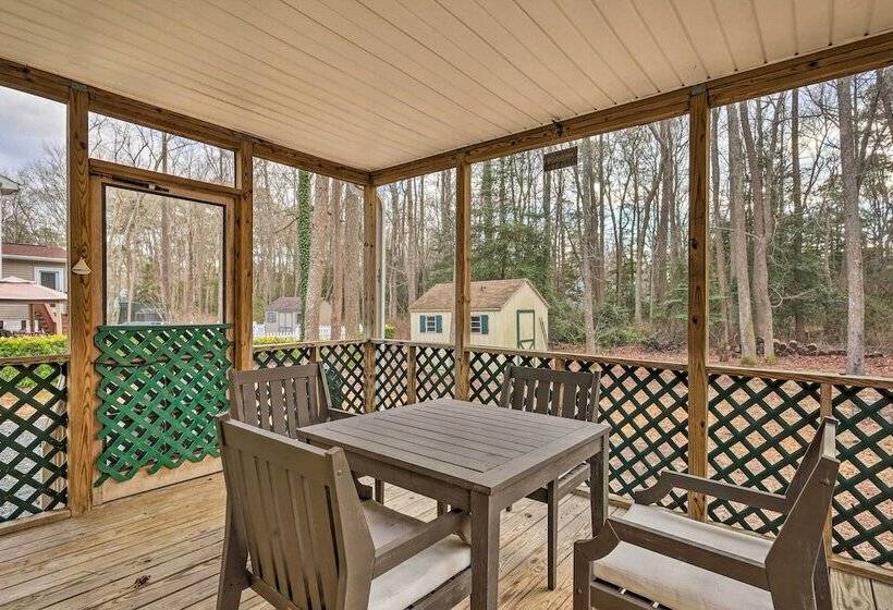 Ocean Pines House W/ Fire Pit & Community Pool