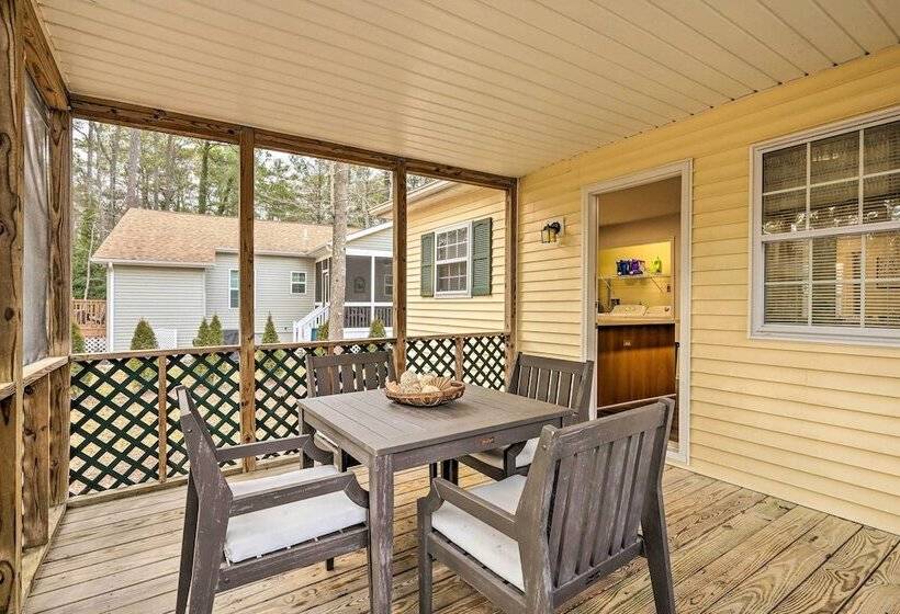 Ocean Pines House W/ Fire Pit & Community Pool