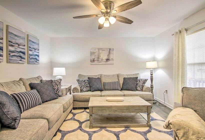 Ocean Pines House W/ Fire Pit & Community Pool