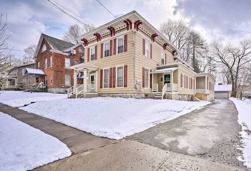 Dog Friendly Downtown Auburn Vacation Rental!