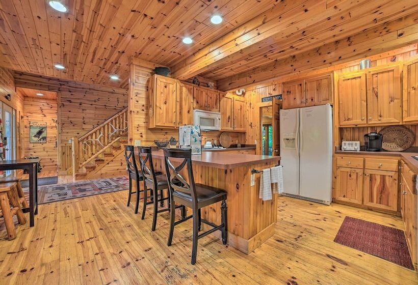 Dog Friendly Gaylord Retreat < 8 Mi To Town!