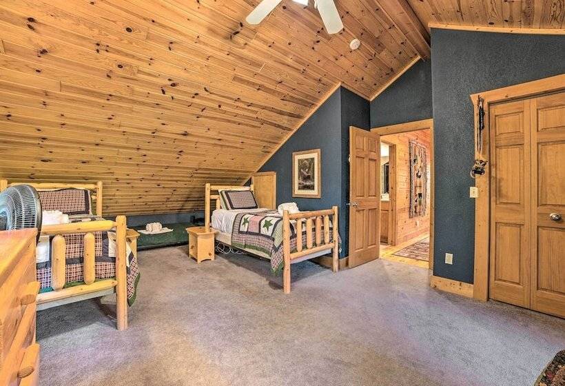 Dog Friendly Gaylord Retreat < 8 Mi To Town!