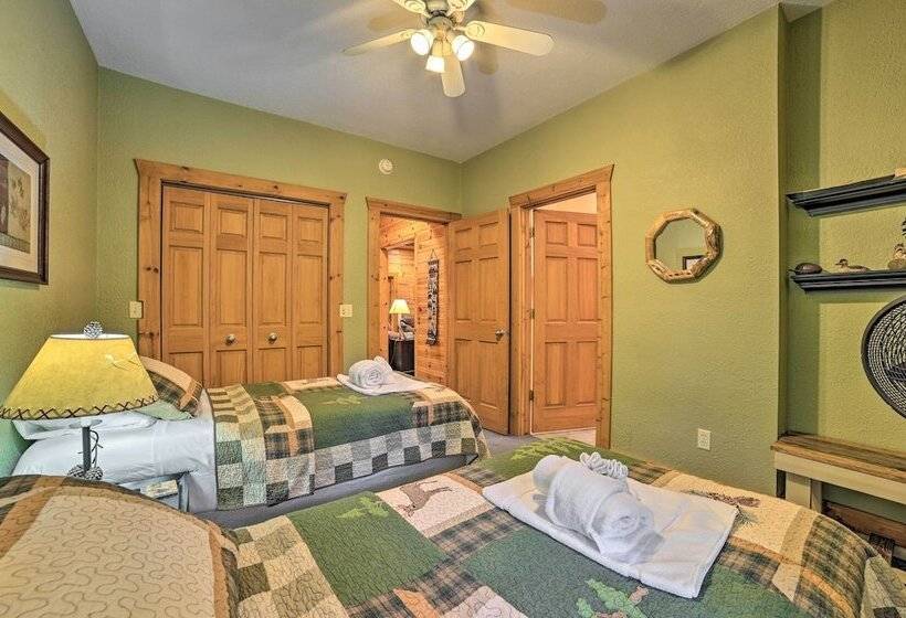 Dog Friendly Gaylord Retreat < 8 Mi To Town!