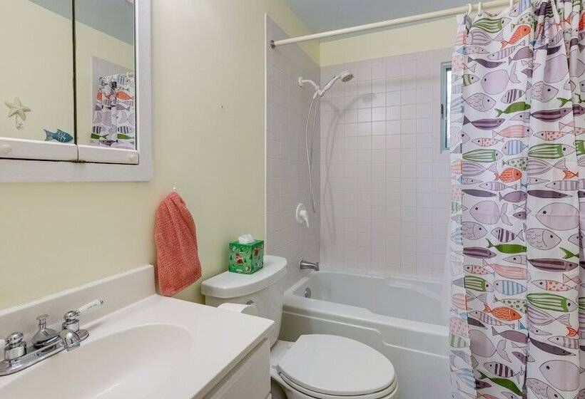 Family Friendly Mears Cottage Walk To The Beach!