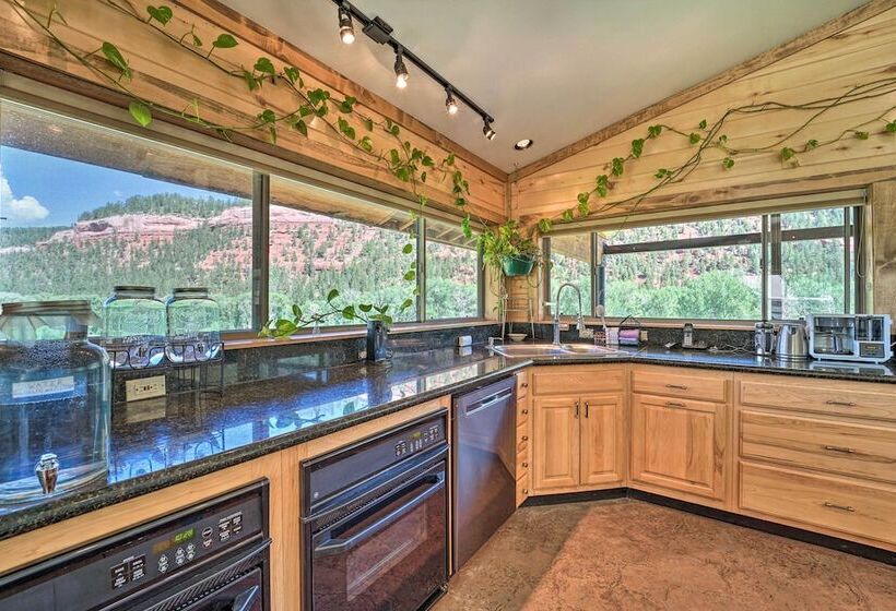 Direct Hiking Access: Riverfront Dolores Home!