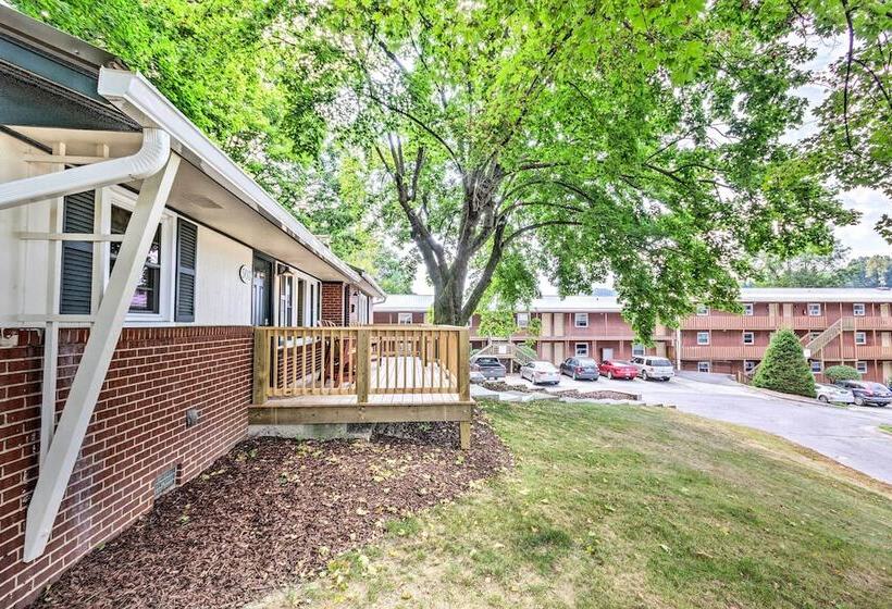 Dtwn Boone Home Walk To Appalachian State Campus!