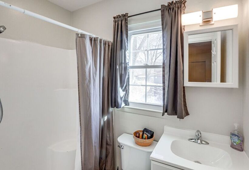 Dtwn Boone Home Walk To Appalachian State Campus!