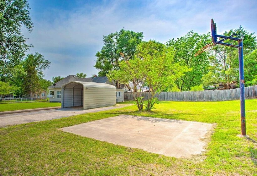 The Sandlot  Waynoka Home Near Little Sahara!