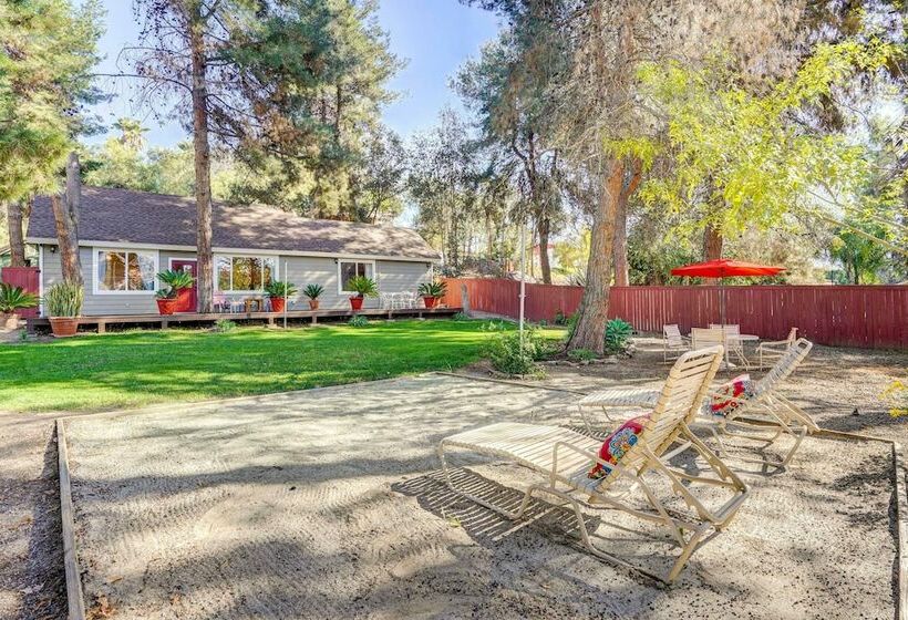 Fallbrook Vacation Rental: 3 Mi To Wineries!