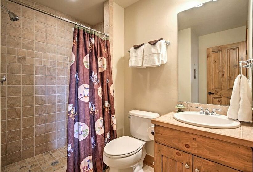 3 Mi To Granby Ranch: Family Friendly Home