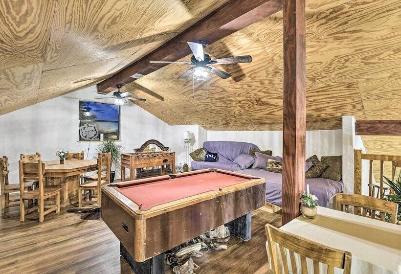 Banquet Hall & Pool: Expansive Forestburg Ranch!