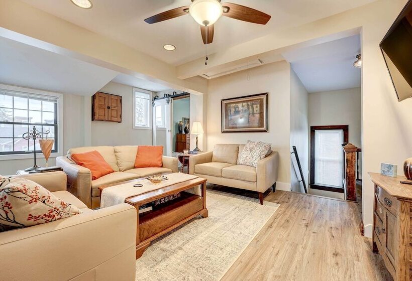 Fort Wayne Retreat, Walk To Parkview Field!