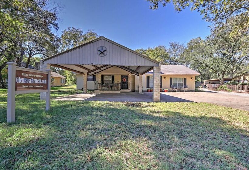 Glen Rose Ranch House   Walk To Downtown!