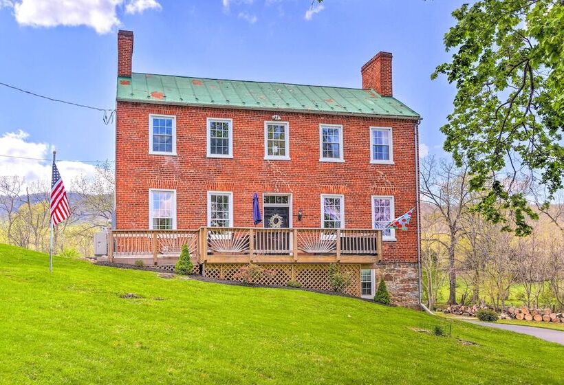 Historic  Hammond House  W/ Wine Country View!