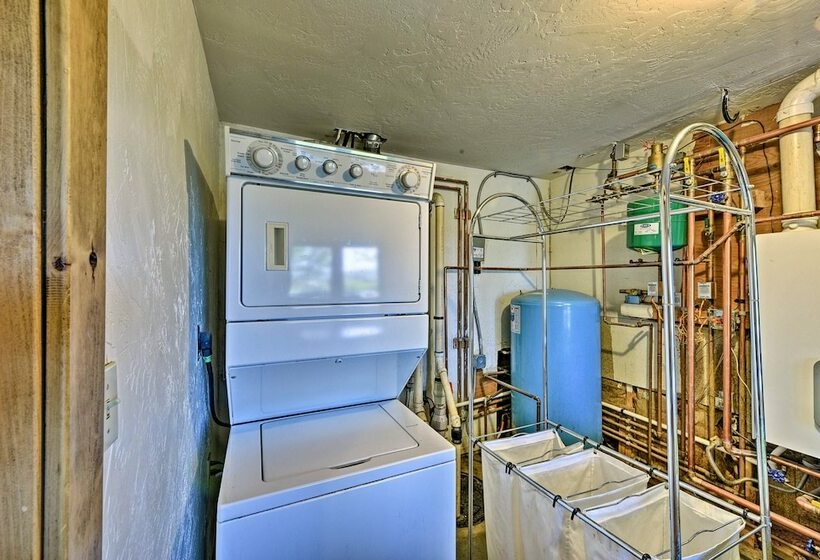 Horse Ranch Home W/ Deck, Hot Tub In Crested Butte