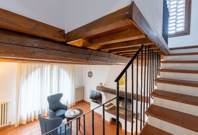 هتل روستایی Agriturismo Poggio Nardini