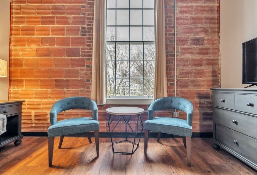 בית מלון כפרי The Brewer S Lofts Above Grand Strand Brewing