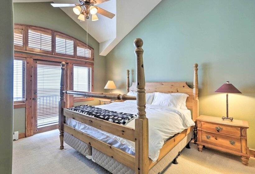 House W/ Hot Tub & Ac   Shuttle To Skiing!