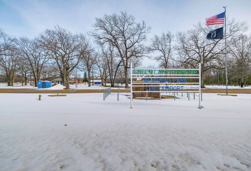 Interlochen Cabin W/ Fireplace Near State Park!