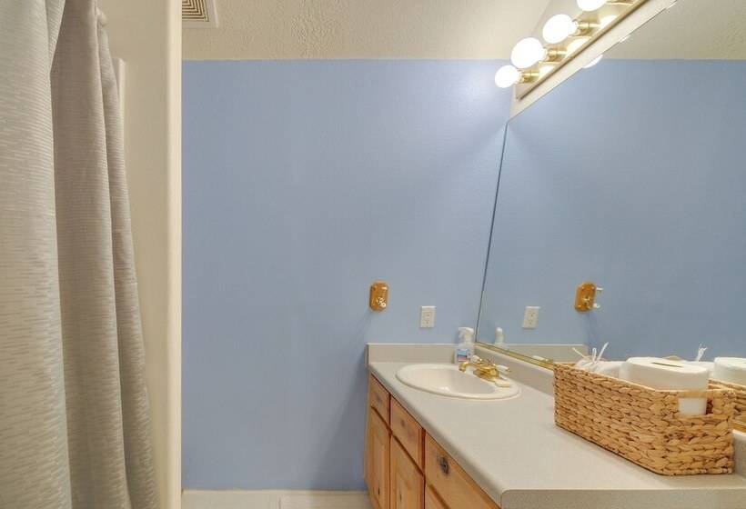 Alton Cabin W/ Deck ~ 2 Mi To Dixie Nat L Forest!