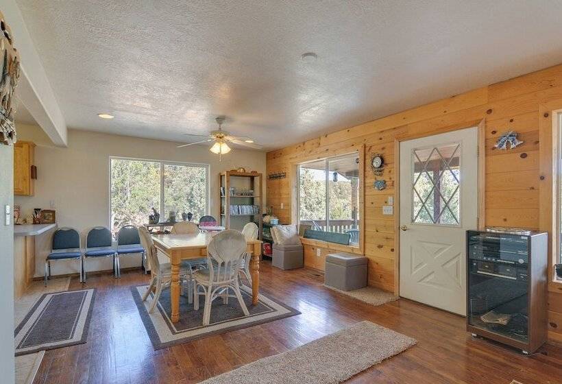 Alton Cabin W/ Deck ~ 2 Mi To Dixie Nat L Forest!