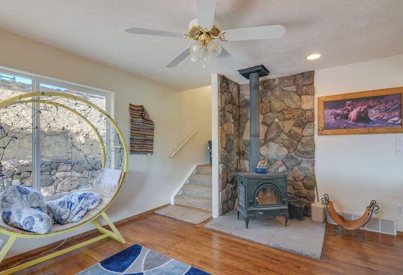 Alton Cabin W/ Deck ~ 2 Mi To Dixie Nat L Forest!