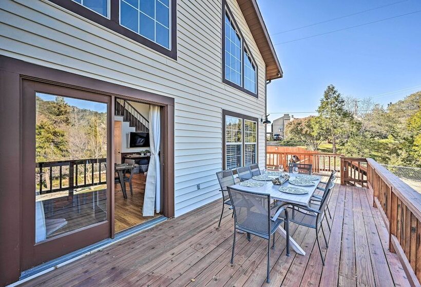 Inviting Julian Home W/ Scenic View & Hot Tub