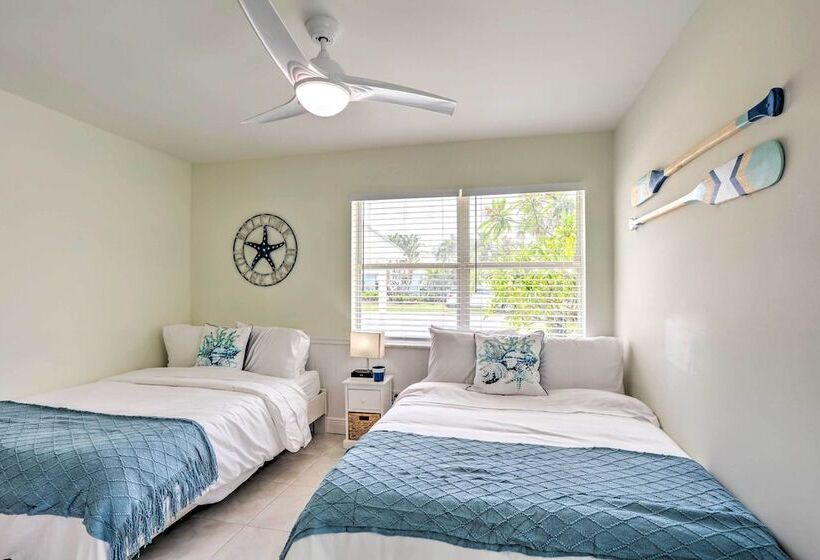 Ocean Access Jensen Beach Home: Dock & Lanai!