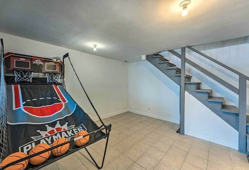 Lakefront Genoa City Home W/ Private Beach