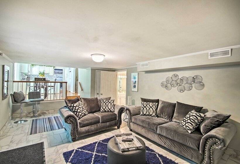 Quiet Lakefront Old Hickory Home W/ Patio, Kayaks!