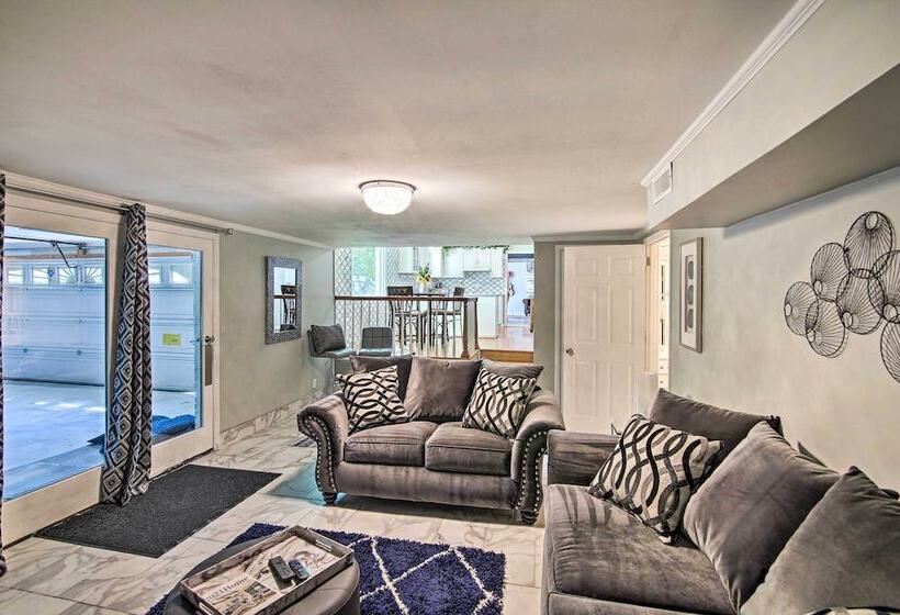 Quiet Lakefront Old Hickory Home W/ Patio, Kayaks!