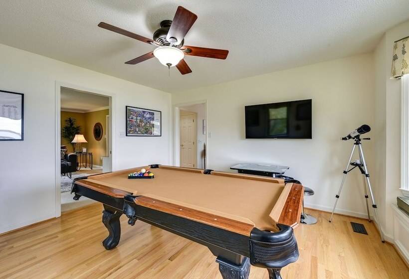 Dock & Kayaks: Lakefront Roanoke Rapids Home