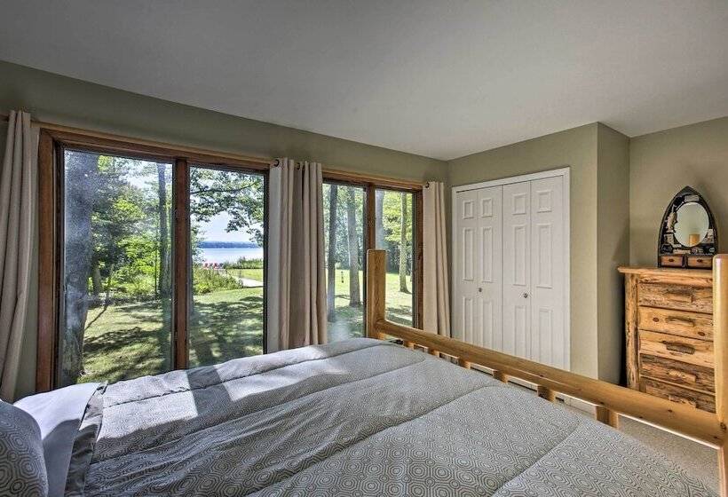 Interlochen Home On Green Lake W/ Dock & Beach!