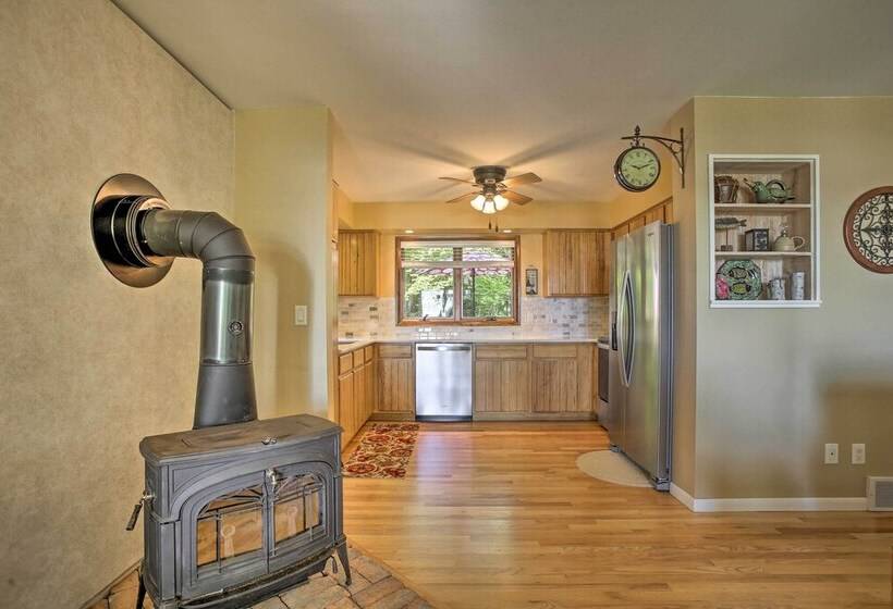 Interlochen Home On Green Lake W/ Dock & Beach!