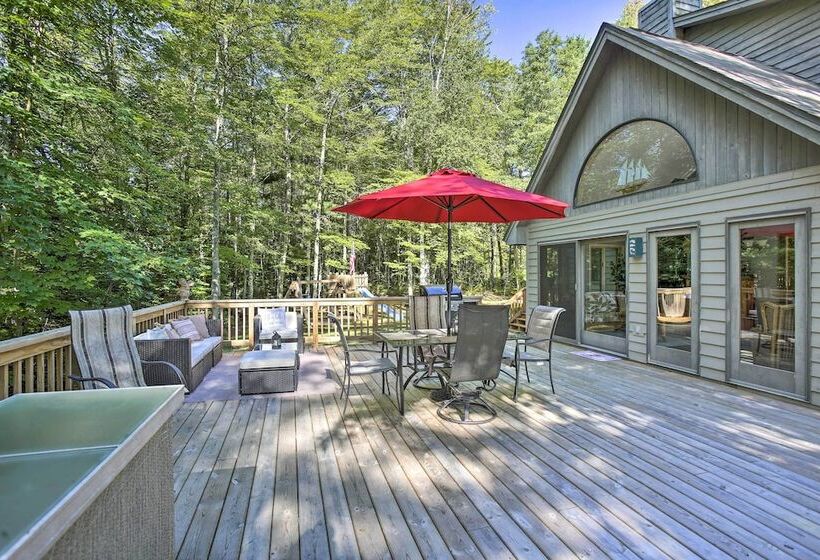 Interlochen Home On Green Lake W/ Dock & Beach!