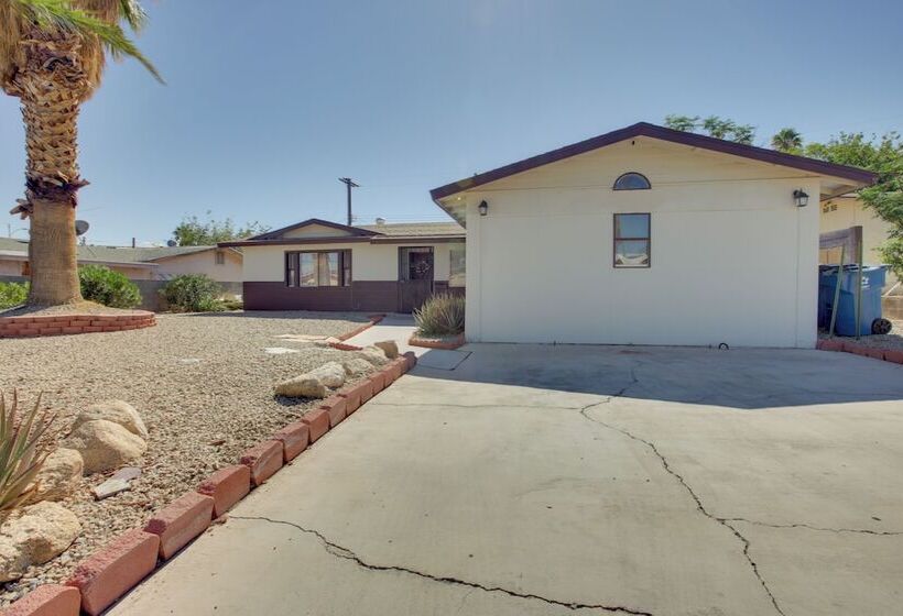 Las Vegas Retreat W/ Yard < 5 Mi To Strip!
