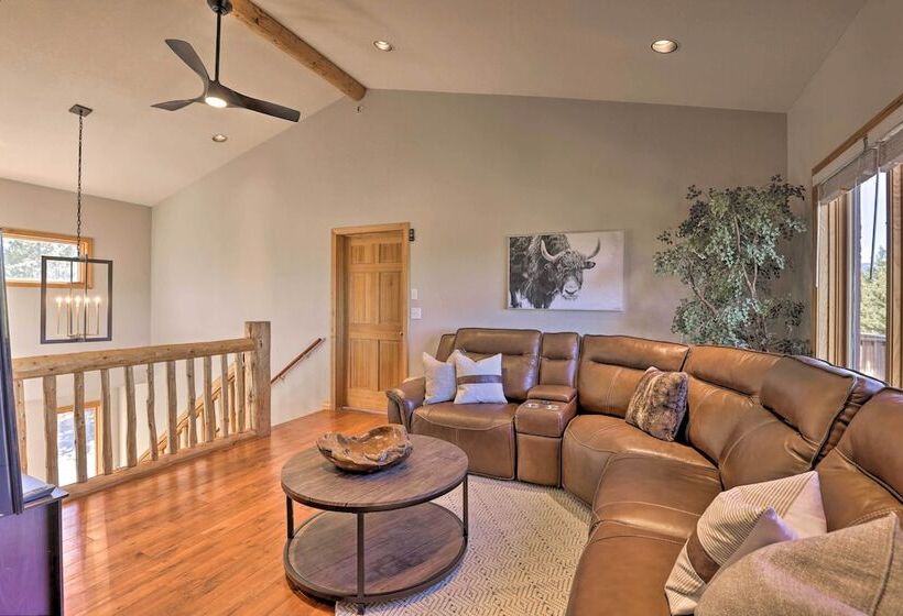 Cabin W/ Game Room & Mtn Views In Silverthorne!