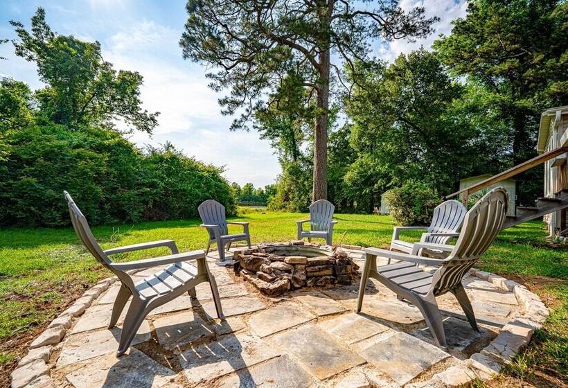 Little Rock Home < 2 Mi To Pinnacle Mountain!