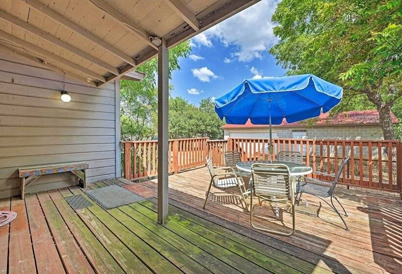 Llano Home With Yard: Walk To Restaurants!