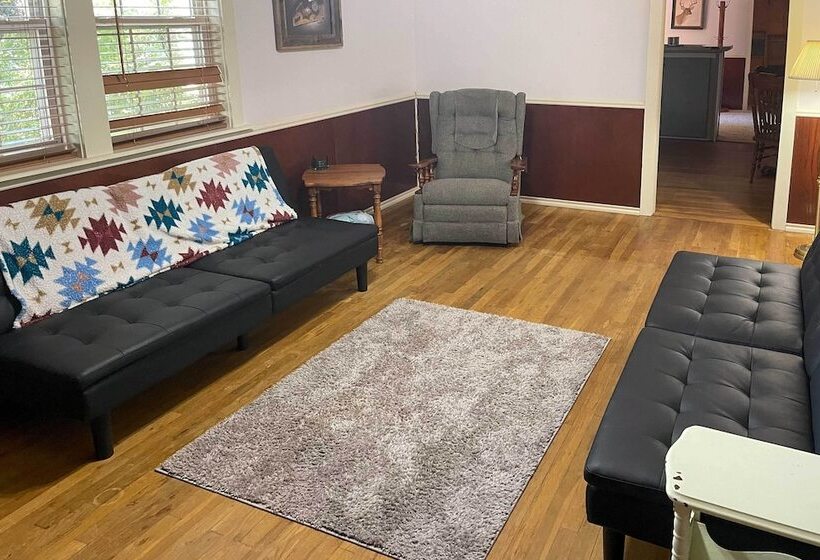 Llano Home With Yard: Walk To Restaurants!