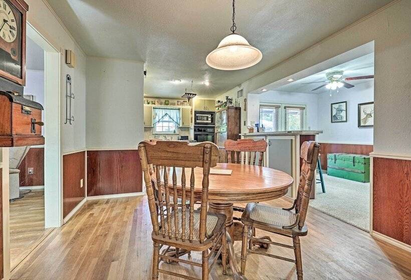 Llano Home With Yard: Walk To Restaurants!