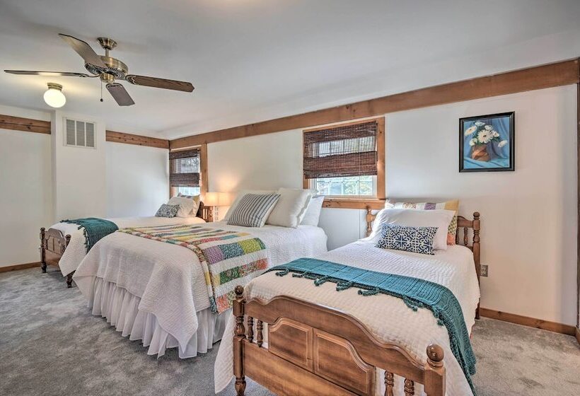 Lovettsville Cottage In Heart Of Wine Country