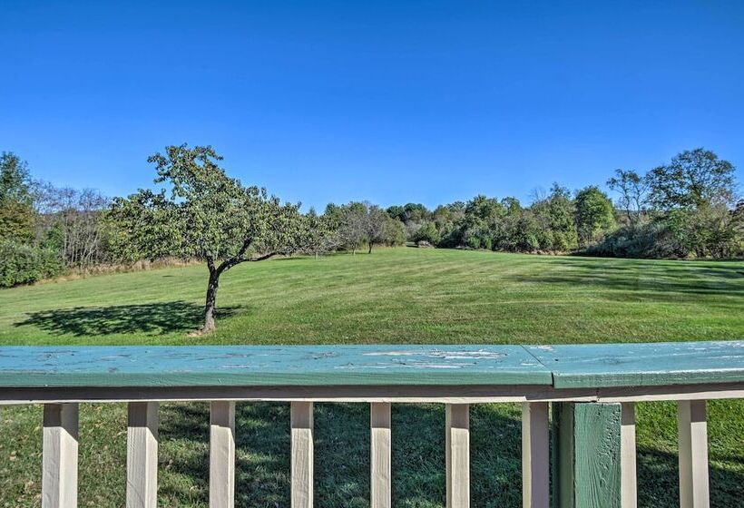 Lovettsville Cottage In Heart Of Wine Country